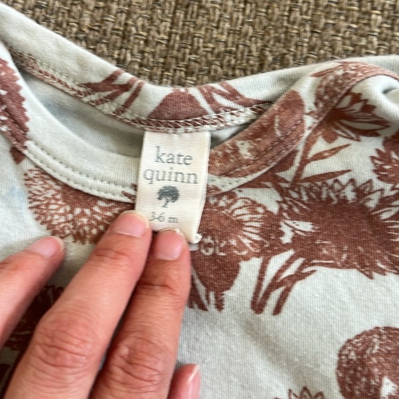 Kate Quinn floral onesie 3-6 mth - Picture 2 of 3